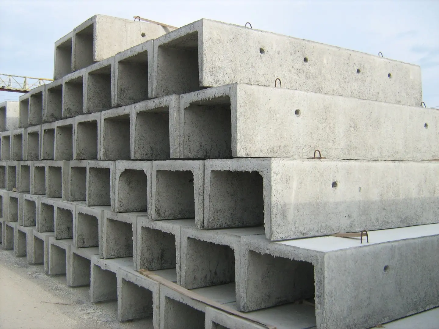 Сейсмостойкость и долговечность: почему качество ЖБИ лотков критично для Алматы